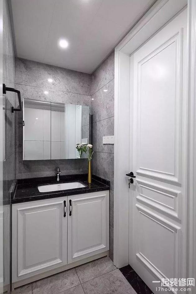小户型把洗手台移到卫生间门外,省空间又实用 小户型把洗手台移到卫生间门外,省空间又实用
